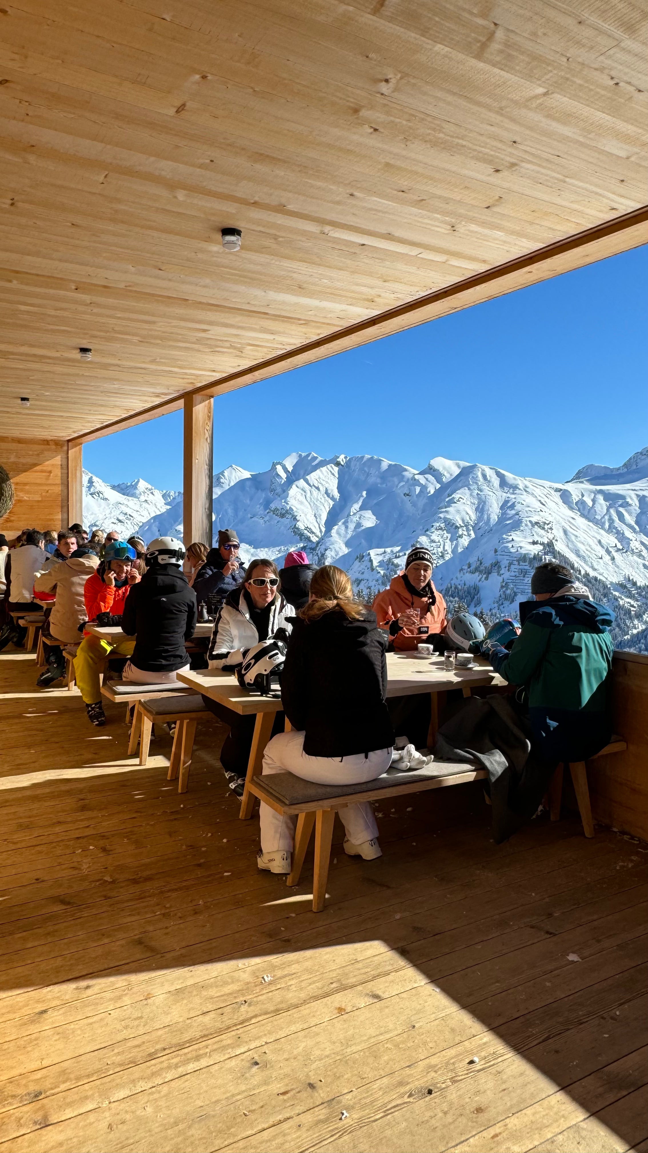 White Ring Ski Guiding, Lech-Zuers