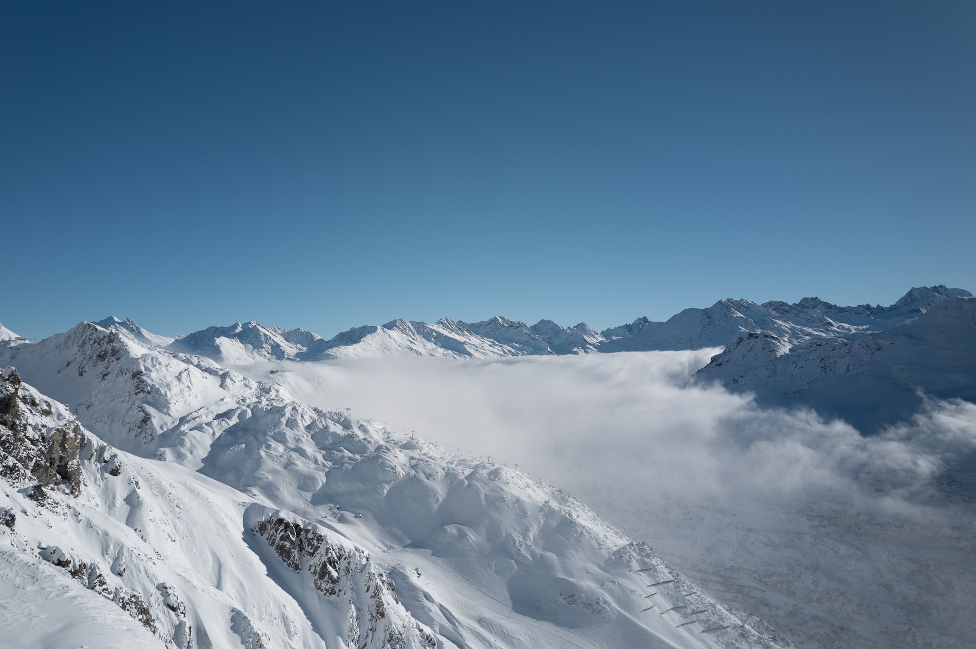 4-Day Arlberg freeride camp for advanced & expert women skiers