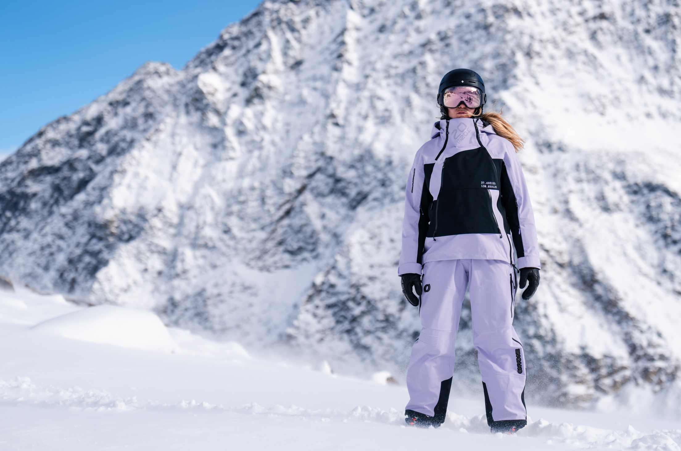 Sue favorite ONYONE Ski Shell Suit