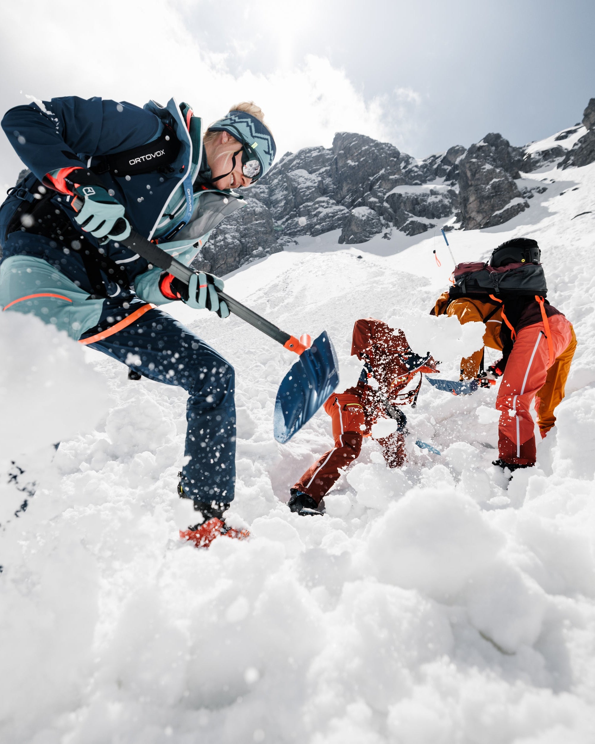 Ortovox Safety Academy Shoveling Max Dräger