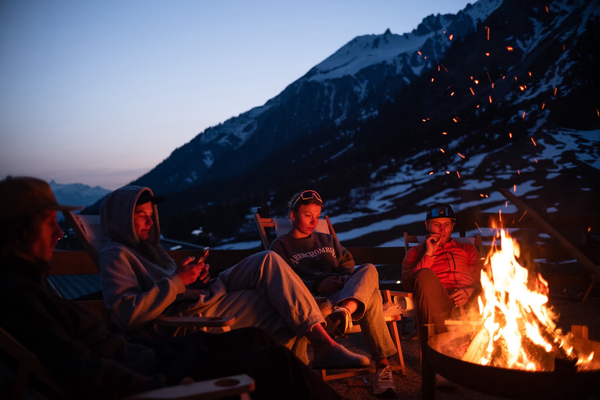 Insider Tip: 3-Day Arlberg Ski & Bonfire Camp