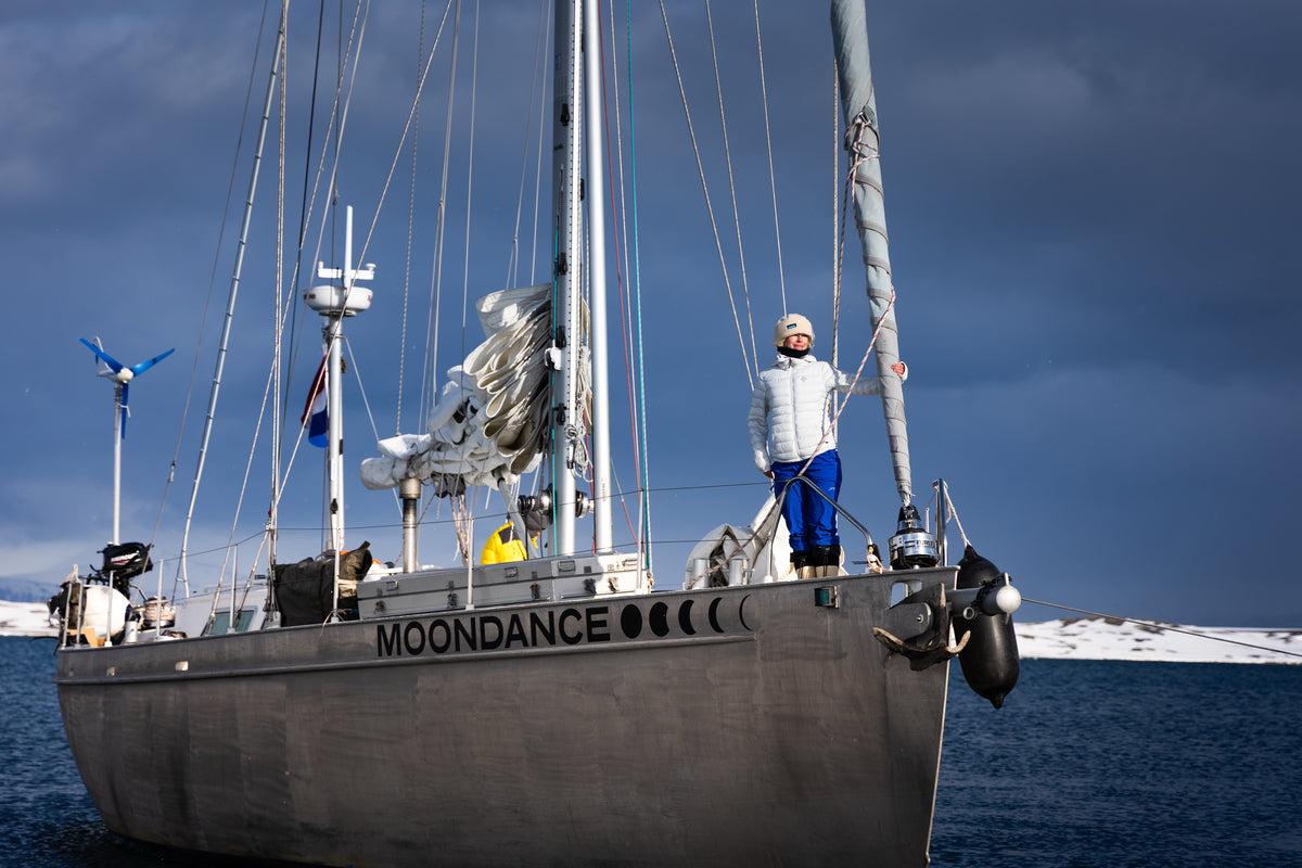 Sail & Ski Svalbard private yacht ski expedition
